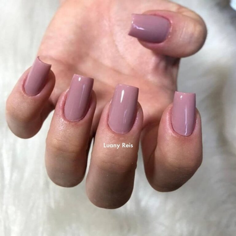 Esmaltes nudes Unhas bonitas e elegantes Preparei uma galeria de fotos incrível UNHAS DECORADAS