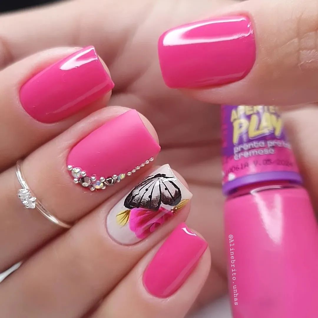 Unhas decoradas maravilhosas com desenhos de borboletas que você ...